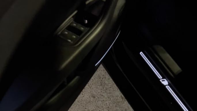 Amazon.com: VW / Audi 4G0-052-130-G - Led Lights